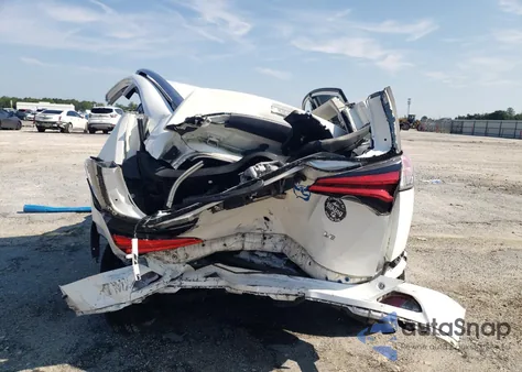 2018 Toyota Rav4 Le from USA, damaged, VIN JTMZFREV7JJ151444